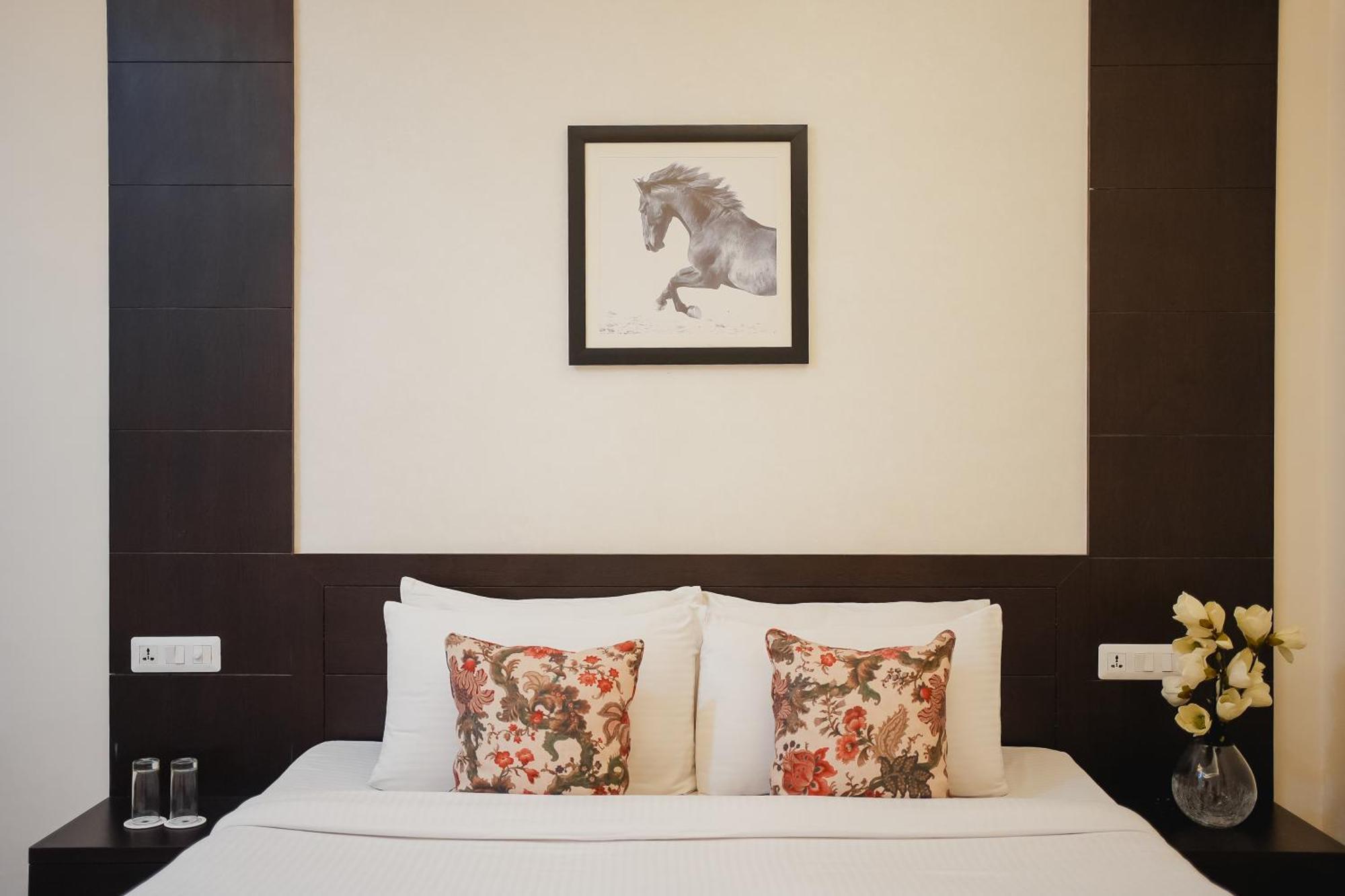 Silver Leaf Apartments أمريتسار المظهر الخارجي الصورة